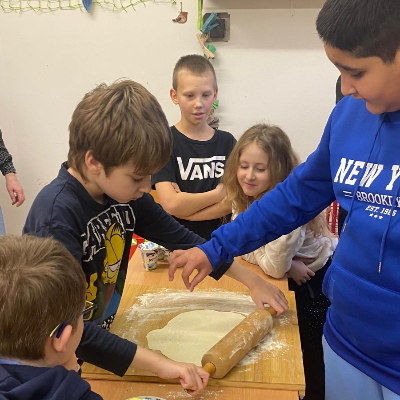 Naše kroužky, to je učení, zábava a mňam svačiny